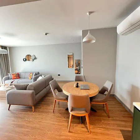 Elegant Famagusta * Famagusta (Northern Cyprus)