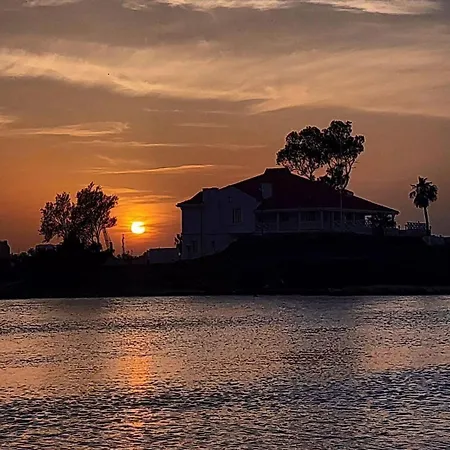 Elegant Famagusta Appartement *