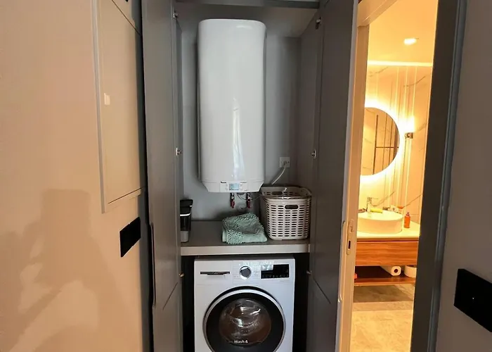 Elegant Famagusta Apartament