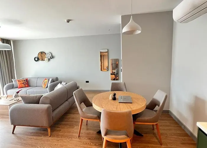 Elegant Famagusta * Famagusta (Northern Cyprus)